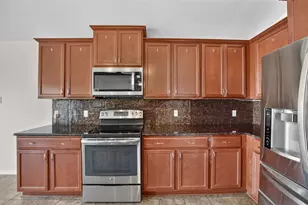 351 Foster Ln, Jarrell, TX 76537 - Photo 14