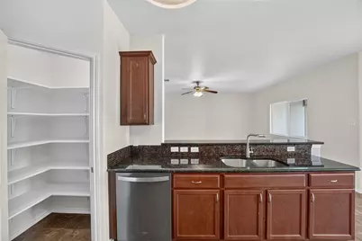 351 Foster Lane, Jarrell, TX 76537 - Photo 16