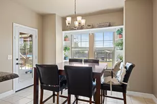 208 Dawn Dr, Liberty Hill, TX 78642 - Photo 12