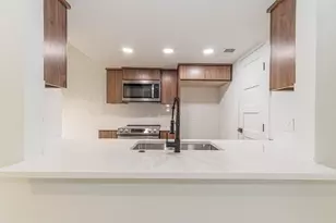 12811 Copper Cliff Ave, Austin, TX 78727 - Photo 8