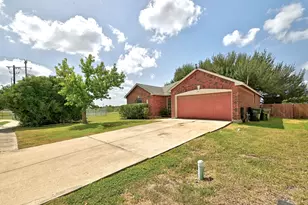 630 Masonwood Dr, Kyle, TX 78640 - Photo 32
