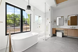 21001 Bertram Ln, Spicewood, TX 78669 - Photo 34