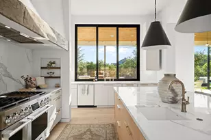 21001 Bertram Ln, Spicewood, TX 78669 - Photo 22