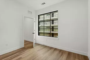 4315 S Congress Ave, Austin, TX 78745 - Photo 8