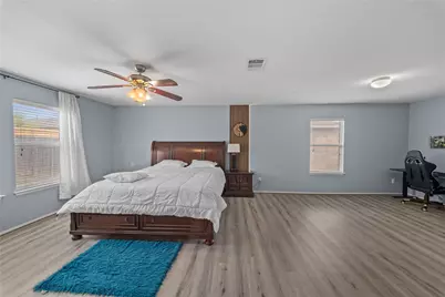 111 Lynn Crest Bend, Buda, TX 78610 - Photo 8