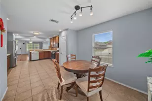 111 Lynn Crest Bend, Buda, TX 78610 - Photo 6