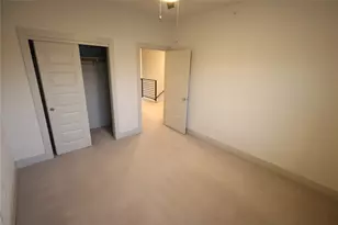 2101 Town Centre Dr, Round Rock, TX 78664 - Photo 14