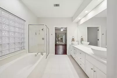 317 Colorado Drive, Cedar Creek, TX 78612 - Photo 14