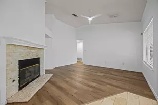 8417 Cornerwood Dr, Austin, TX 78717 - Photo 18