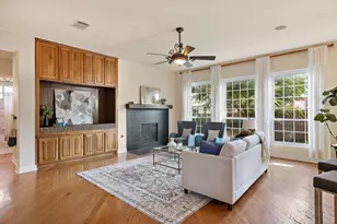 2057 Golden Bear Dr, Round Rock, TX 78664 - Photo 8