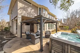 2057 Golden Bear Dr, Round Rock, TX 78664 - Photo 38