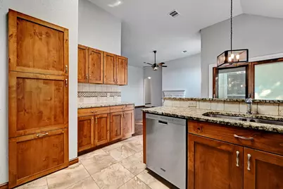 2001 Eclipse Cove, Cedar Park, TX 78613 - Photo 6