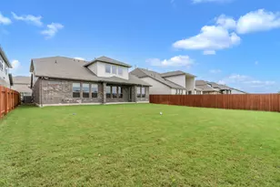 404 Hollister Dr, Liberty Hill, TX 78642 - Photo 40