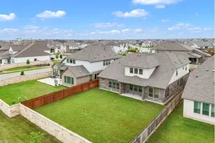 404 Hollister Dr, Liberty Hill, TX 78642 - Photo 38