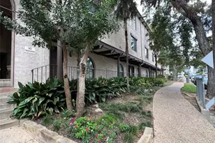 505 W 7th St, Austin, TX 78701 - Photo 14