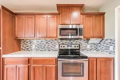 21506 Patton Avenue, Lago Vista, TX 78645 - Photo 8