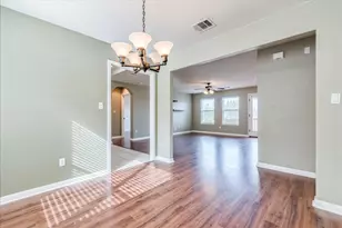 21506 Patton Ave, Lago Vista, TX 78645 - Photo 10