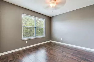 21506 Patton Ave, Lago Vista, TX 78645 - Photo 16