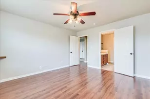 21506 Patton Ave, Lago Vista, TX 78645 - Photo 12