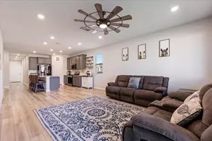 1001 Dog Iron St, Georgetown, TX 78633 - Photo 10