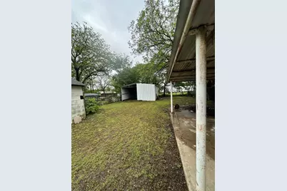 705 E Highway 82, Nocona, TX 76255 - Photo 8