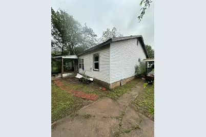 705 E Highway 82, Nocona, TX 76255 - Photo 6