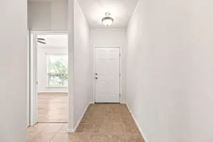 598 Dragon Ridge Rd, Buda, TX 78610 - Photo 4