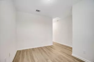 8813 Mountain Shadows Cove, Austin, TX 78735 - Photo 10