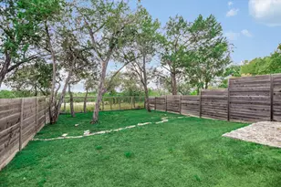 8813 Mountain Shadows Cove, Austin, TX 78735 - Photo 20