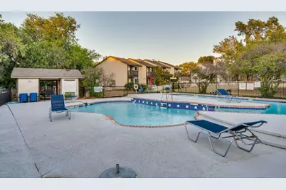 1806 River Crossing Cr Circle #D, Austin, TX 78741 - Photo 1