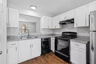 1806 River Crossing Cr Circle, Austin, TX 78741 - Photo 10