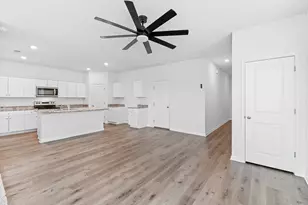 224 Night Riders Wy, Jarrell, TX 76537 - Photo 20