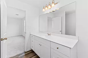 224 Night Riders Wy, Jarrell, TX 76537 - Photo 36