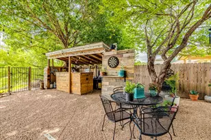 519 S Pauley Dr, Hutto, TX 78634 - Photo 20