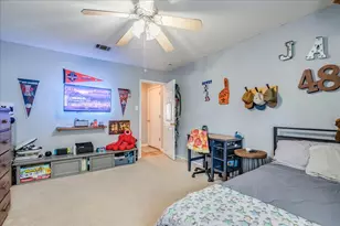 519 S Pauley Dr, Hutto, TX 78634 - Photo 16