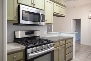 3311 Crystal Cir, Taylor, TX 76574 - Photo 10