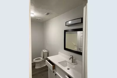 309 S Avenue C #A, Elgin, TX 78621 - Photo 12