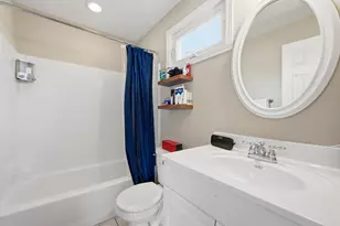 2413 Enfield Rd, Austin, TX 78703 - Photo 18