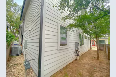 1615 S 2nd Street #6, Austin, TX 78704 - Photo 32