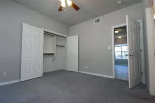 2410 Leon St, Austin, TX 78705 - Photo 6