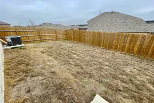 10824 Gonzales Ranger Pass, Austin, TX 78754 - Photo 34