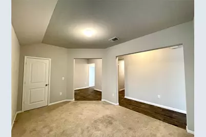 10824 Gonzales Ranger Pass, Austin, TX 78754 - Photo 8