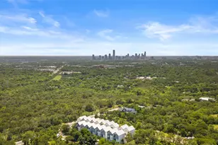 5912 Harold Ct, Austin, TX 78721 - Photo 4