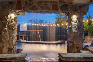 29 Pascal Ln, Austin, TX 78746 - Photo 36