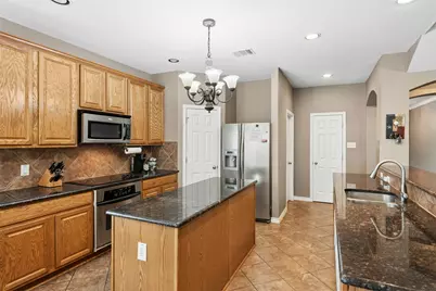 30013 Edgewood Drive, Georgetown, TX 78628 - Photo 12