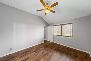 108 Tanglewood Ln, Hutto, TX 78634 - Photo 8