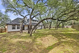 101 Winding Oak Dr, Johnson City, TX 78636 - Photo 34