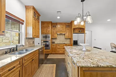 101 Winding Oak Drive, Johnson City, TX 78636 - Photo 10