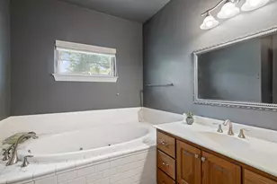 101 Winding Oak Dr, Johnson City, TX 78636 - Photo 20