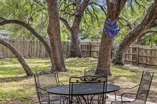101 Winding Oak Dr, Johnson City, TX 78636 - Photo 28